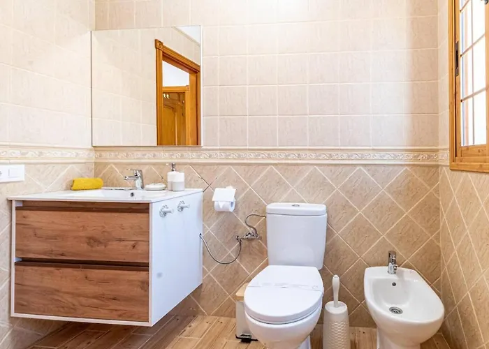 Villa Luna With Heated Pool