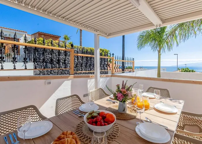 Luna With Heated Pool Puerto de Santiago (Tenerife)