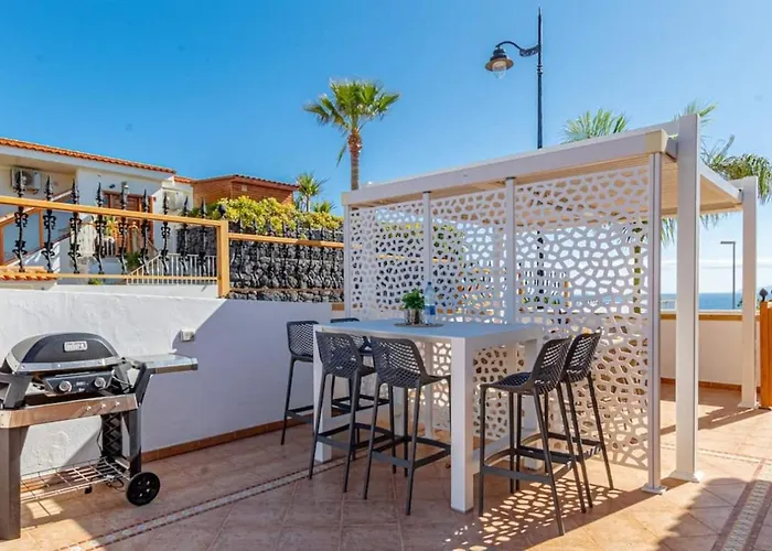 Villa Luna With Heated Pool *