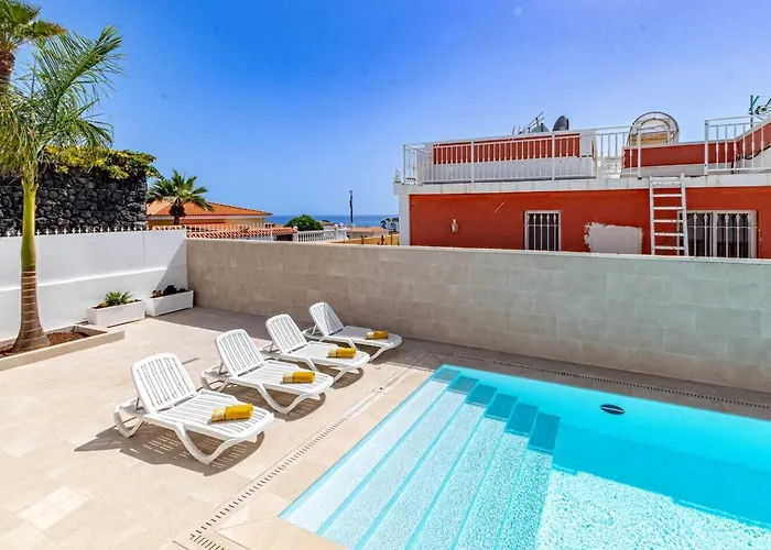 Luna With Heated Pool Βίλα *